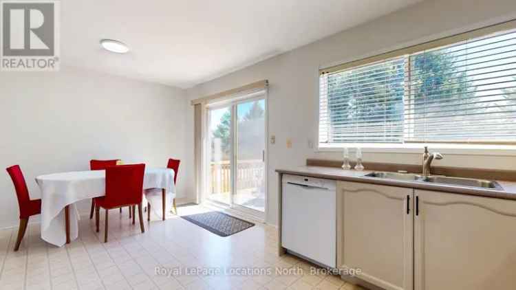 2-Bed 1.5-Bath All Brick Home in Wasaga Beach