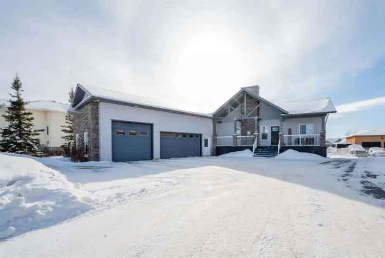 Breathtaking Carriage Lane Home with Walk-out Basement and Double Garage