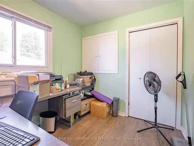 House For Sale in Niagara Falls, Ontario