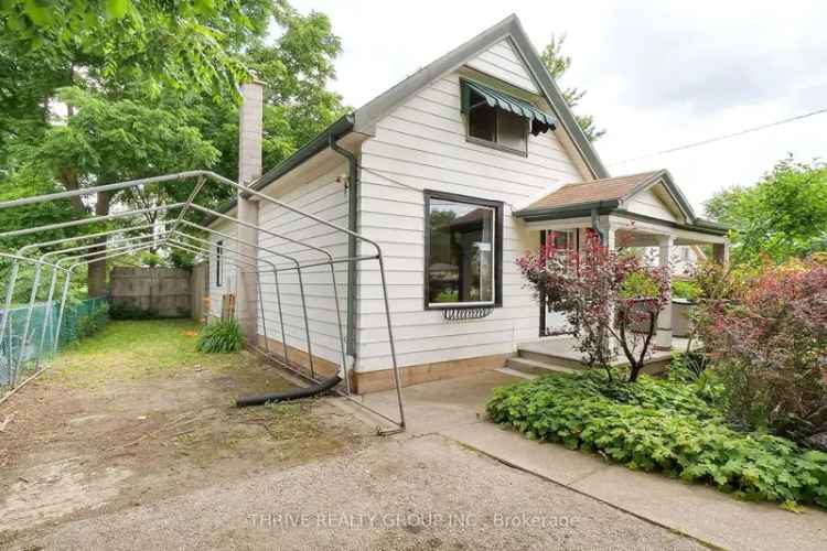 House For Sale in Southwold, Ontario