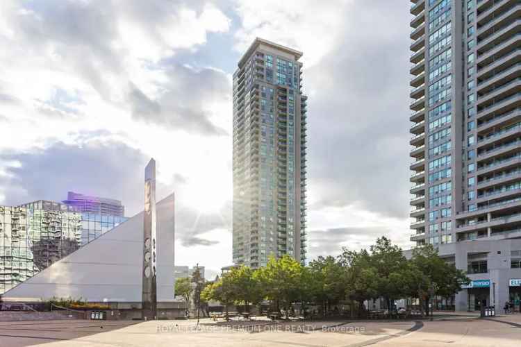 Condo For Rent in Toronto, Ontario