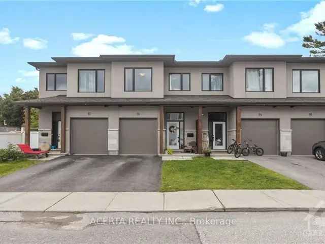 3-Bedroom Townhome in Carleton Place  Modern Kitchen Finished Basement