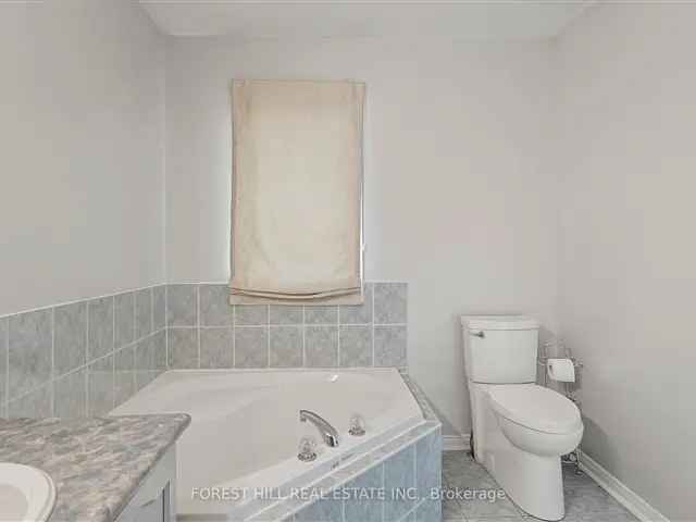 House For Sale in Vaughan, Ontario