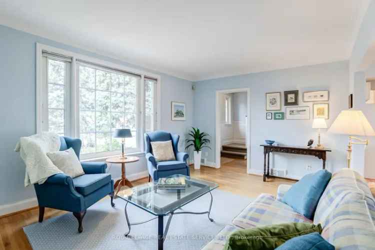 Sunnylea Family Home: Open Concept, Private Deck, Finished Basement