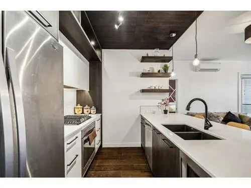 Condo For Sale In Shaganappi, Calgary, Alberta