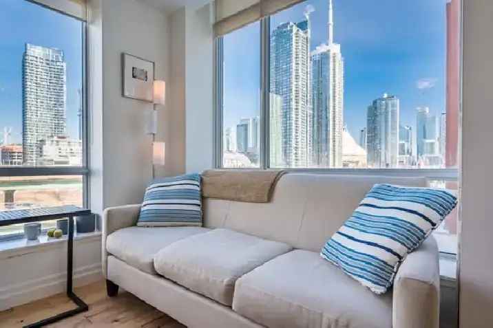 Waterfront One Bedroom Downtown Condo