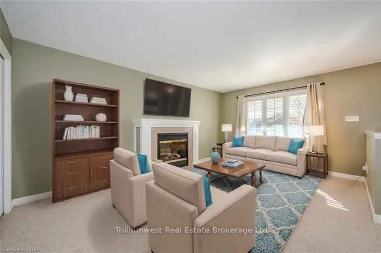 House For Sale in Centre Wellington, Ontario