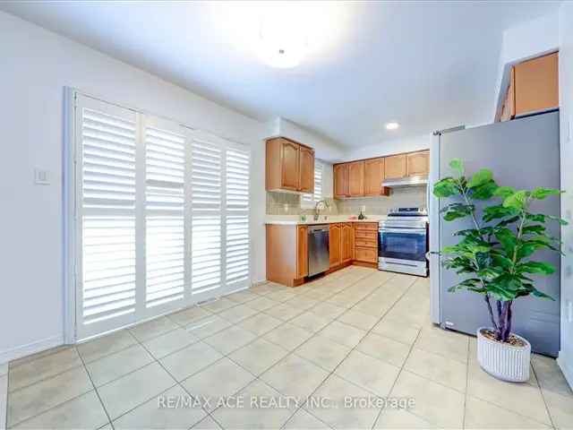 Stunning 4+1 Bedroom Family Home in Ajax