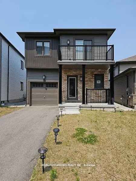 Buy Detached Home in Barrie with Modern Features and Amenities