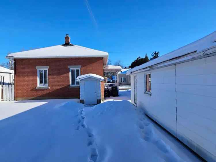 Bungalow for Sale Trois Rivieres Rue St Laurent