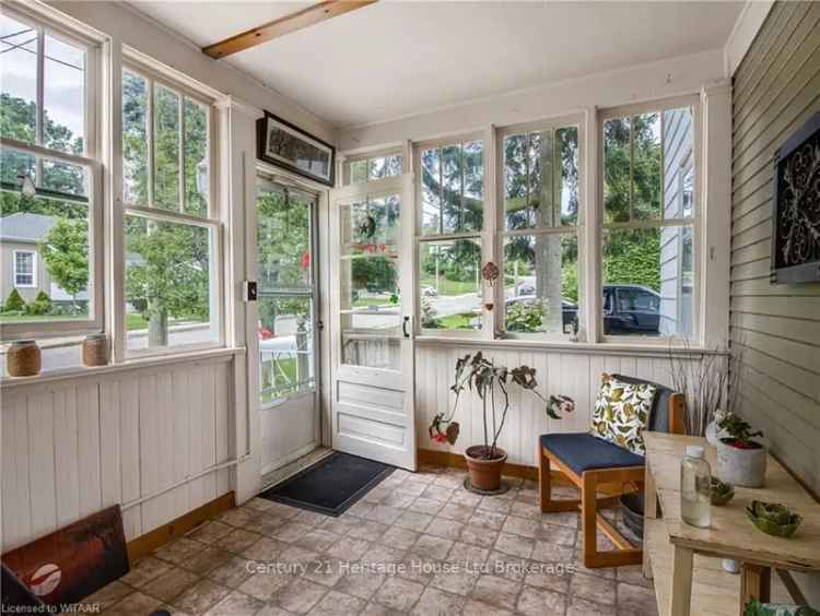 House For Sale in Woodstock, Ontario