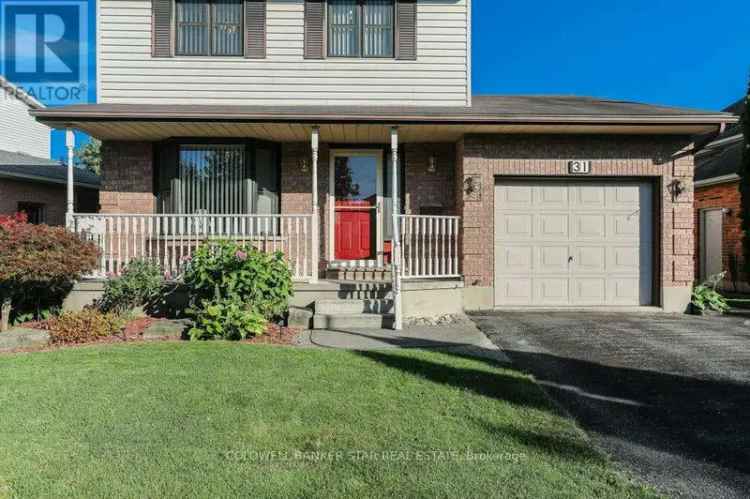 Aylmer Family Home 2 Story Elgin Estates