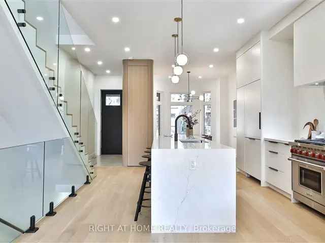 Luxury Victorian Home in Harbord Village 4 2 Beds 5 Baths