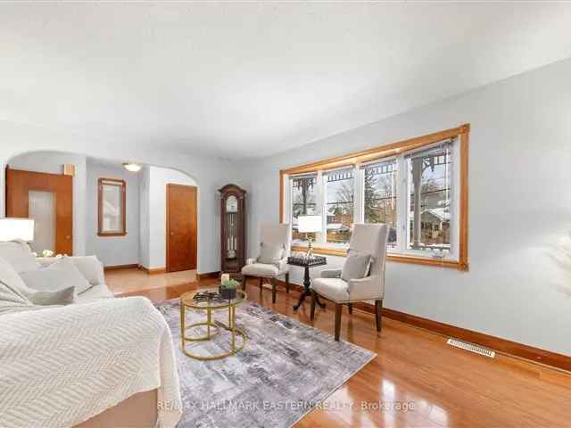 House For Sale in Peterborough, Ontario