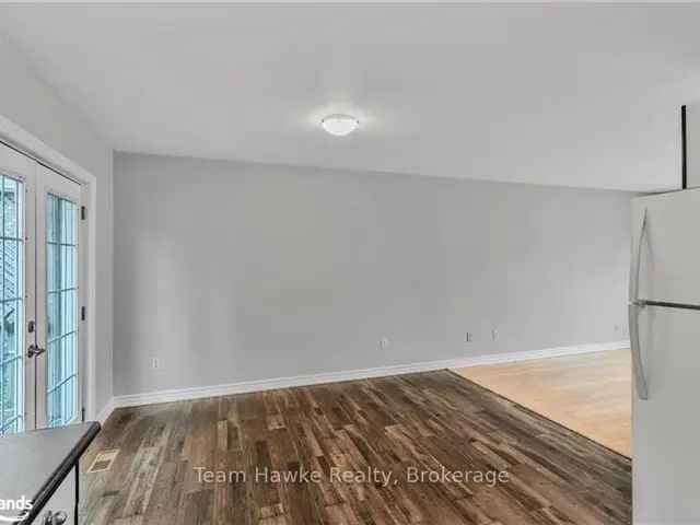 House For Sale in Midland, Ontario