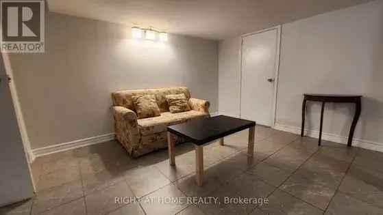 2 rooms apartment of 1032 m² in Mississauga