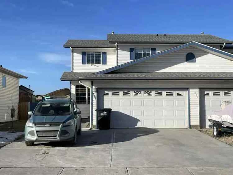 Duplex For Rent in Town of Hinton, Alberta