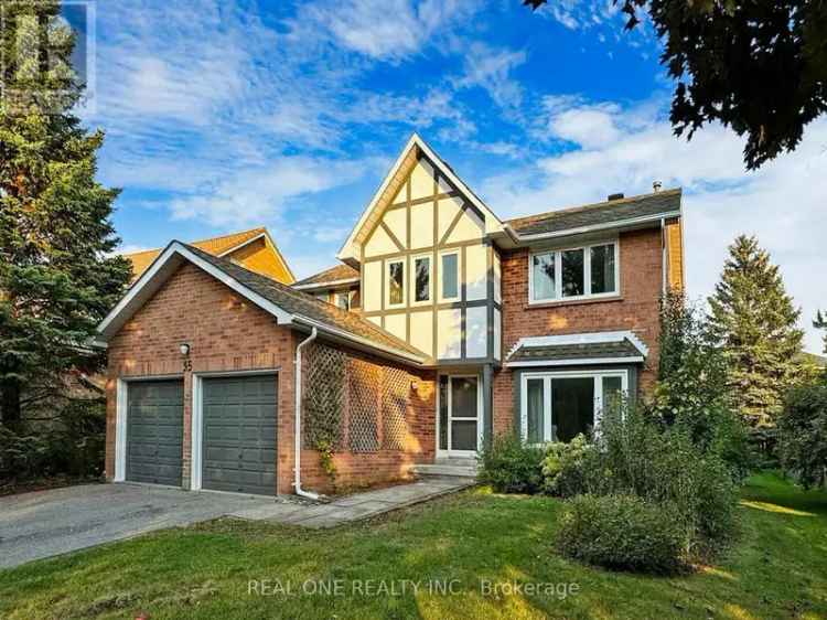 Luxury Unionville Home Near Toogood Pond