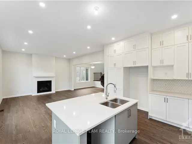 5 Bedroom Minto Waverley Home in Brookline