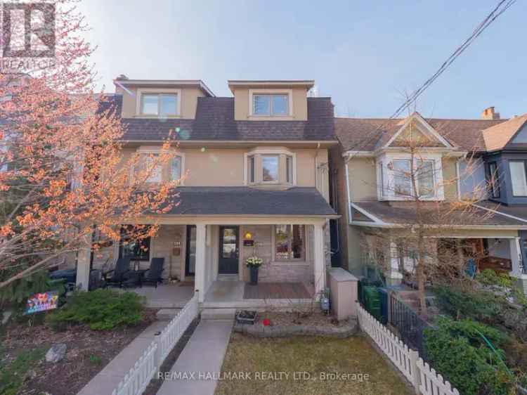 Riverdale Family Home 4 Beds 3.5 Baths Renovated