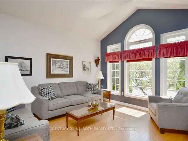 House For Sale in Barrie, Ontario