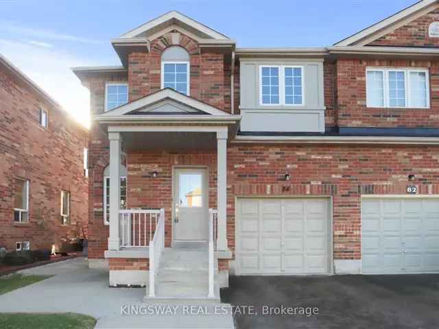 4+1 Bedroom Semi-Detached Home with Greenbelt Views