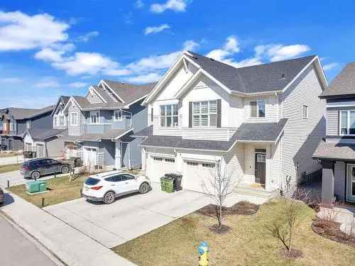 3 Bed 2.5 Bath Duplex in Paisley Edmonton