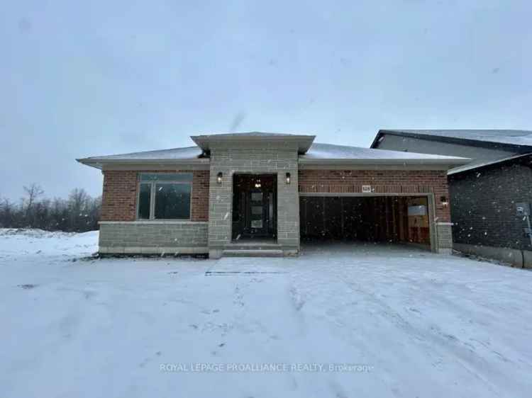 House For Sale in Quinte West, Ontario