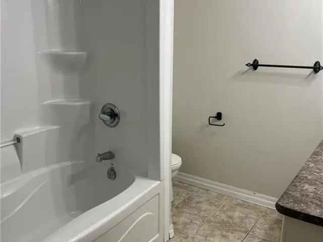 Townhouse For Rent in Kitchener, Ontario