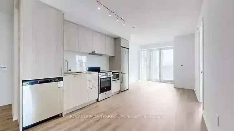 Condo for rent in Vaughan with 1 plus den and top amenities