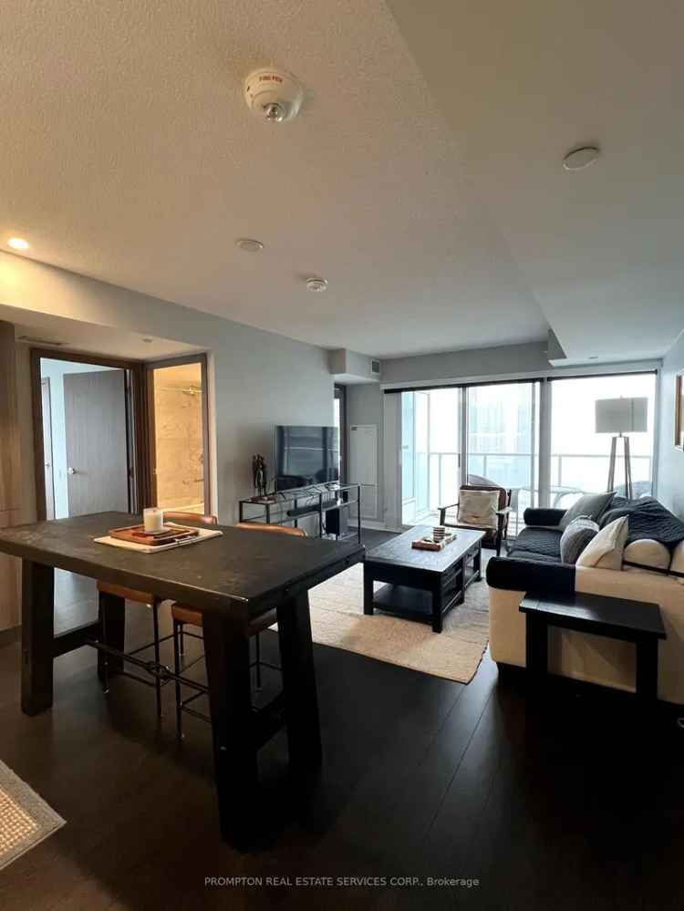 Rent Corner Unit Condo Downtown Toronto With Stunning Views