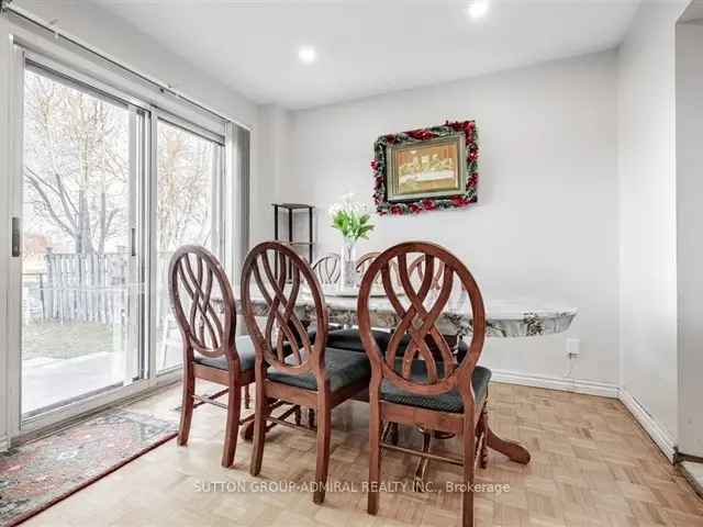 House For Sale in Vaughan, Ontario