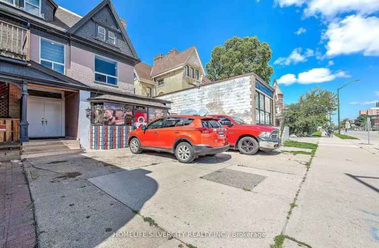 House For Sale in London, Ontario