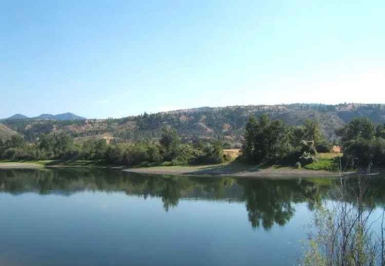 Land For Sale in Kamloops, British Columbia