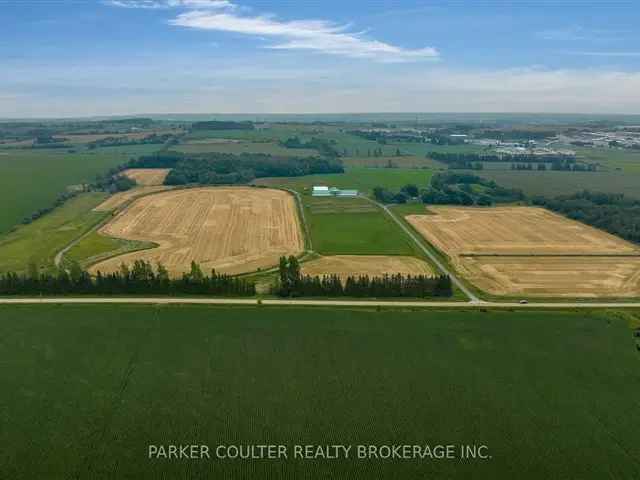 Farm For Sale in Amaranth, Ontario