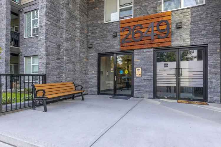 Condo For Sale in Abbotsford, British Columbia