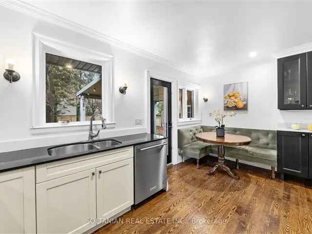 Charming Bayview Village Bungalow - Newly Renovated