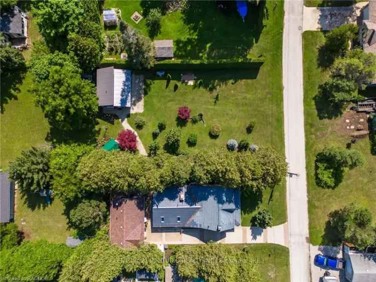 House For Sale in Southampton, Ontario