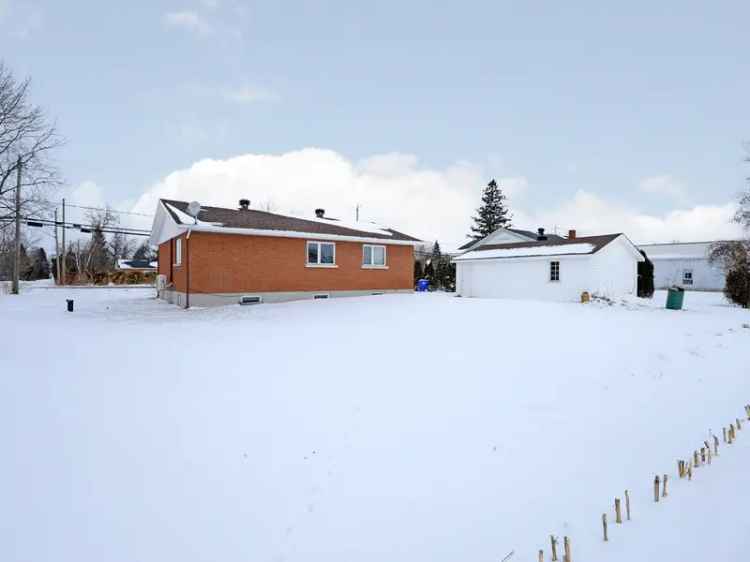 Bungalow for sale, 1579, Route 132, Saint-Anicet - Proprio Direct