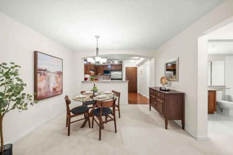Westwood Plateau Corner Unit 1 Bed + Den Silver Springs Polygon