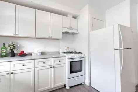 1 room apartment of 62 m² in Montreal