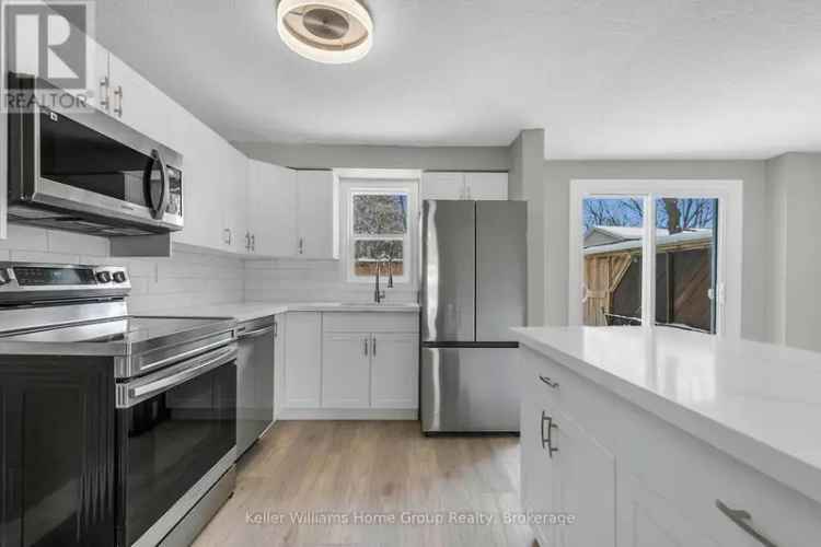 Renovated 3-Bedroom Townhouse in Cambridge