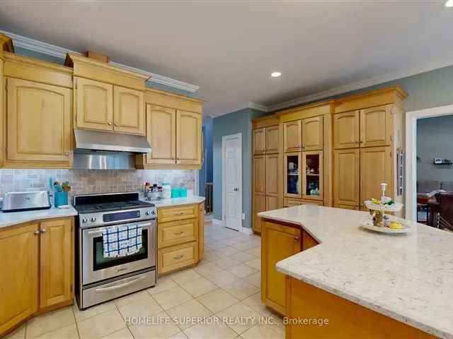 House For Sale in Clarington, Ontario