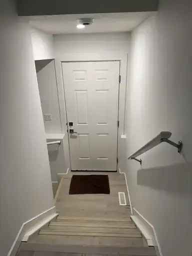 Rent One Bedroom Basement Suite in Edmonton with Private Entrance