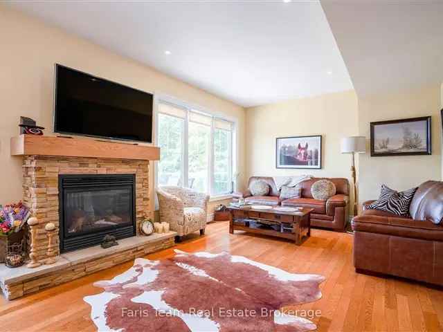 House For Sale in 52, Drummond Drive, Penetanguishene, Ontario