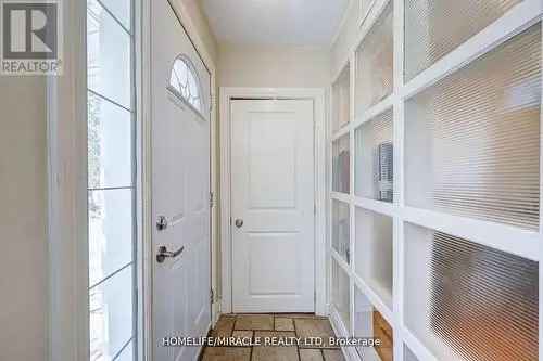House For Sale in Mineola Mississauga Ontario