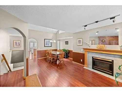 4 Bed 3 Bath Family Bungalow in Hidden Valley Calgary