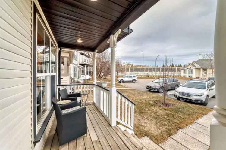 House For Sale in Calgary, Alberta