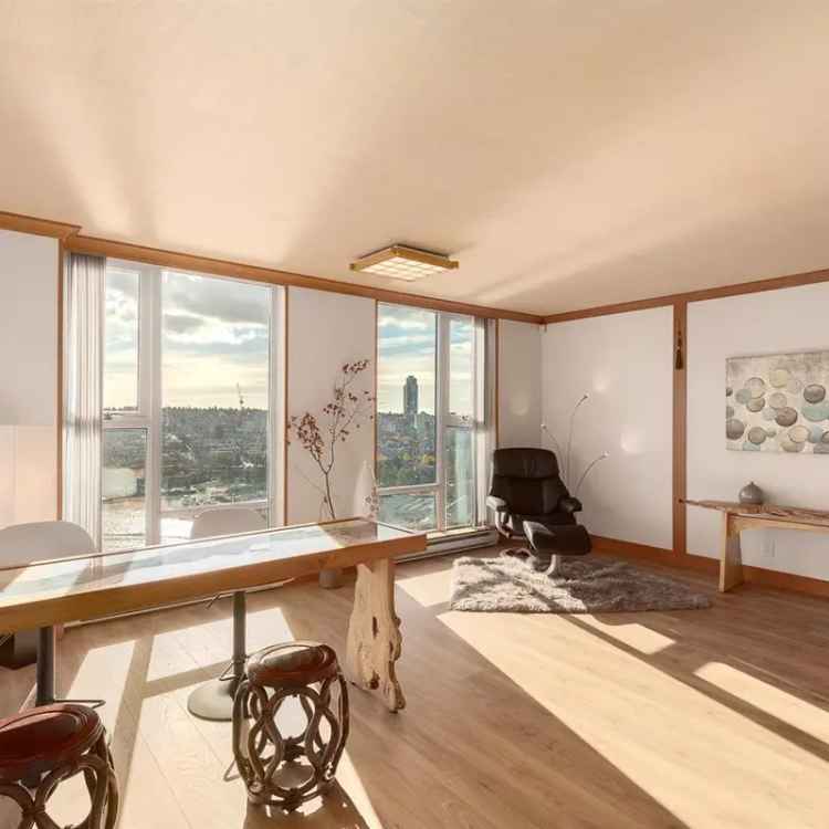 Luxury 2-Bedroom Condo with Stunning City Views