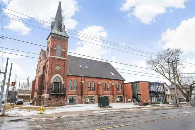 Rent Loft Apartment St James Church Condo with Unique Features